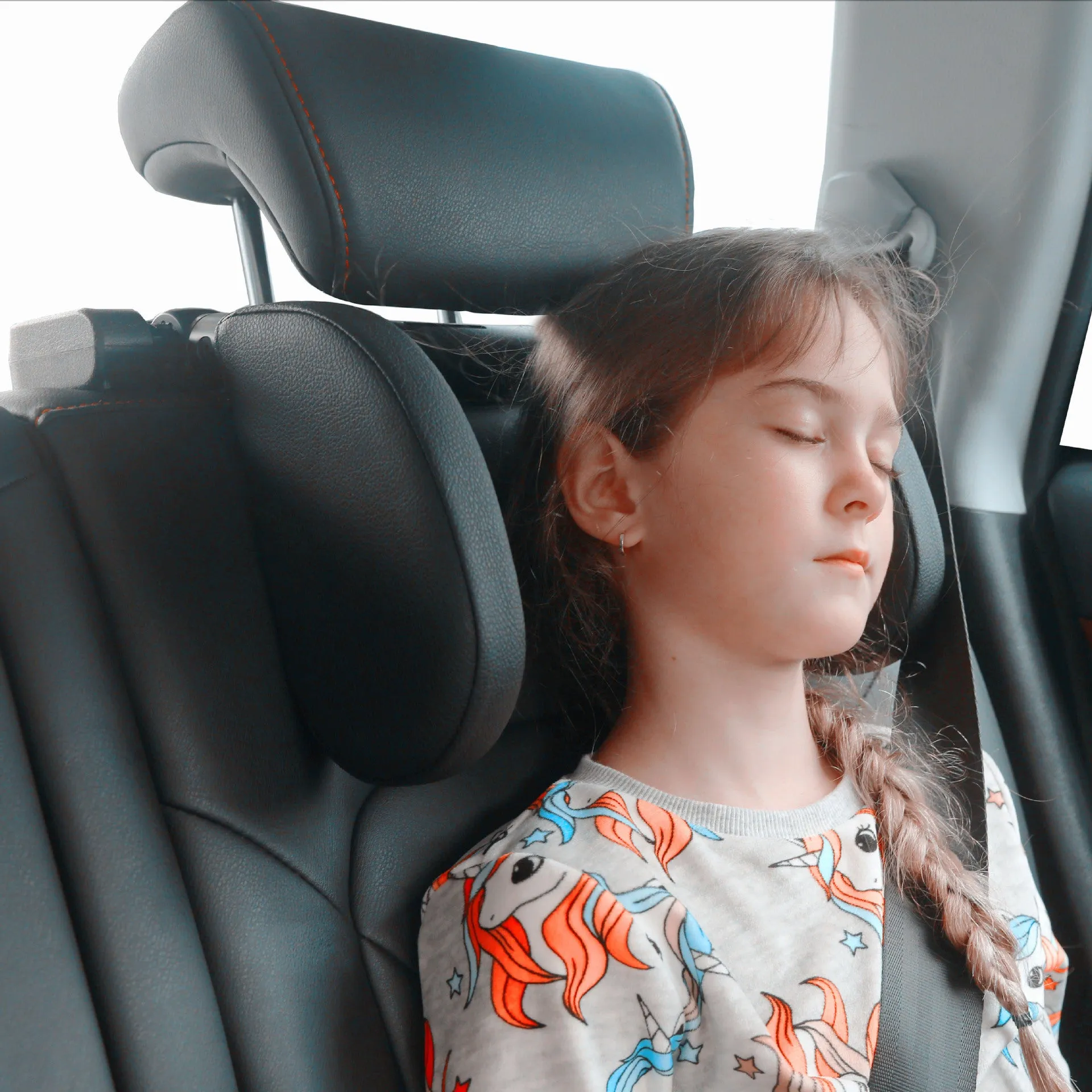 Adjustable Car Seat Head Support for Children and Adults