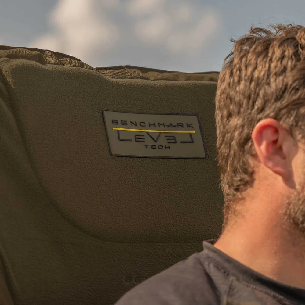 AVID Benchmark Leveltech Recliner Chair
