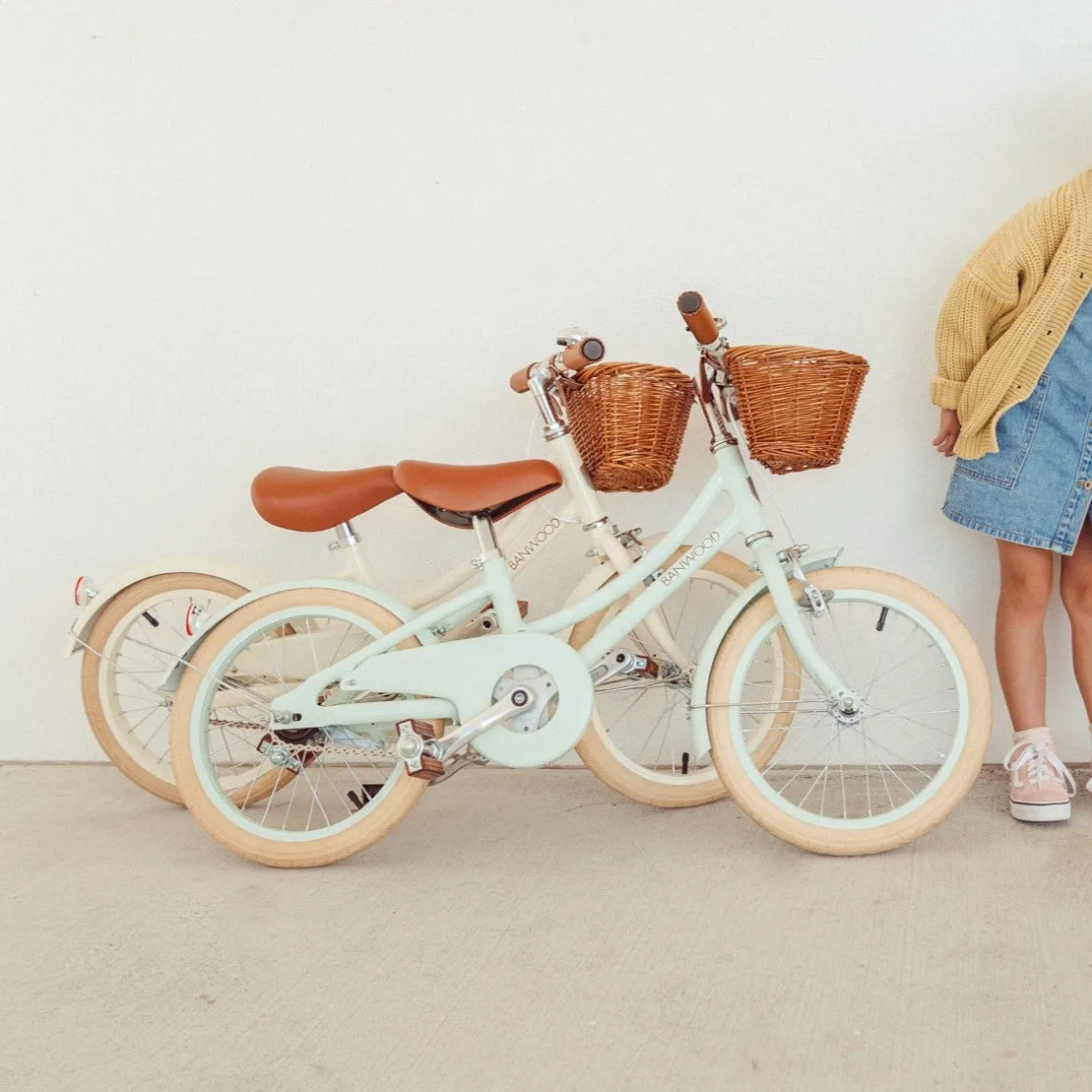 Banwood Classic Bicycle 16" (Pale Mint)