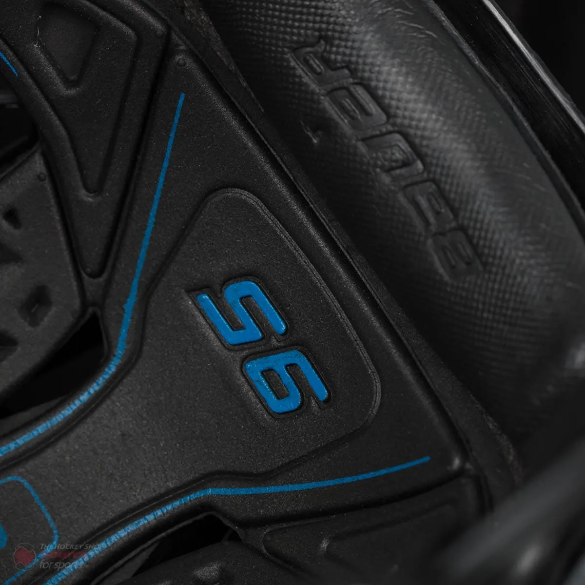 Bauer RE-AKT 95 Hockey Helmet