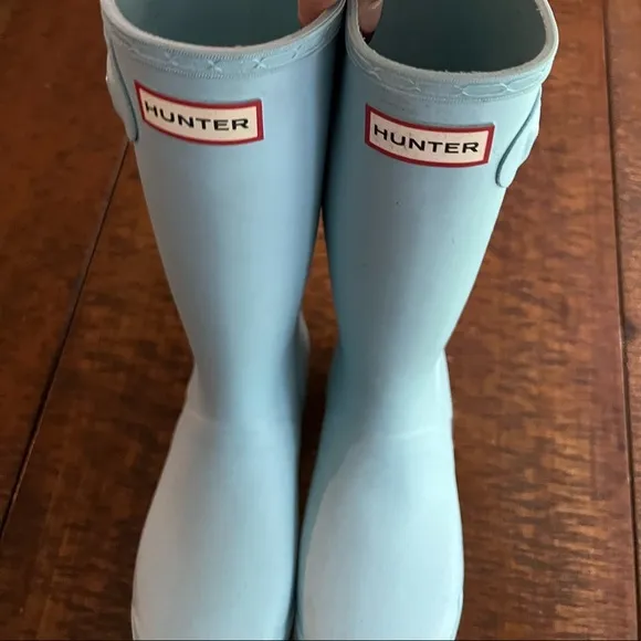 Blue hunter rain-boots