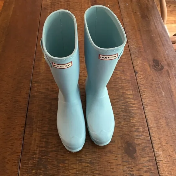 Blue hunter rain-boots