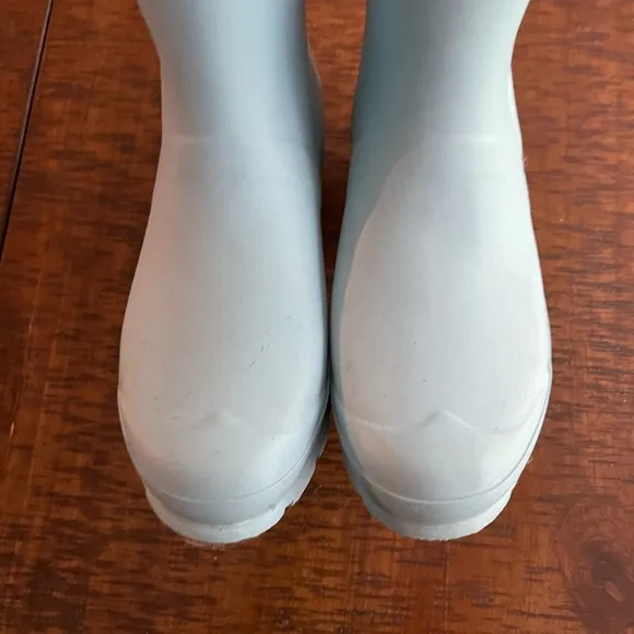Blue hunter rain-boots