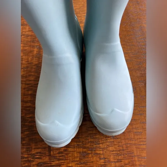 Blue hunter rain-boots