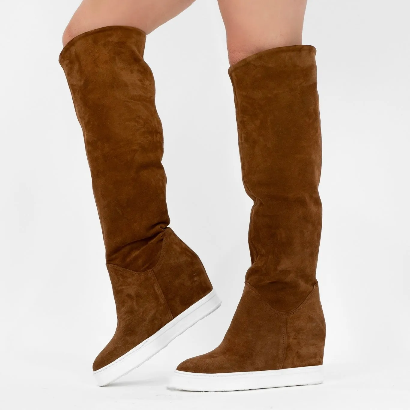 Brave Carmel Color Platform Wedge boot
