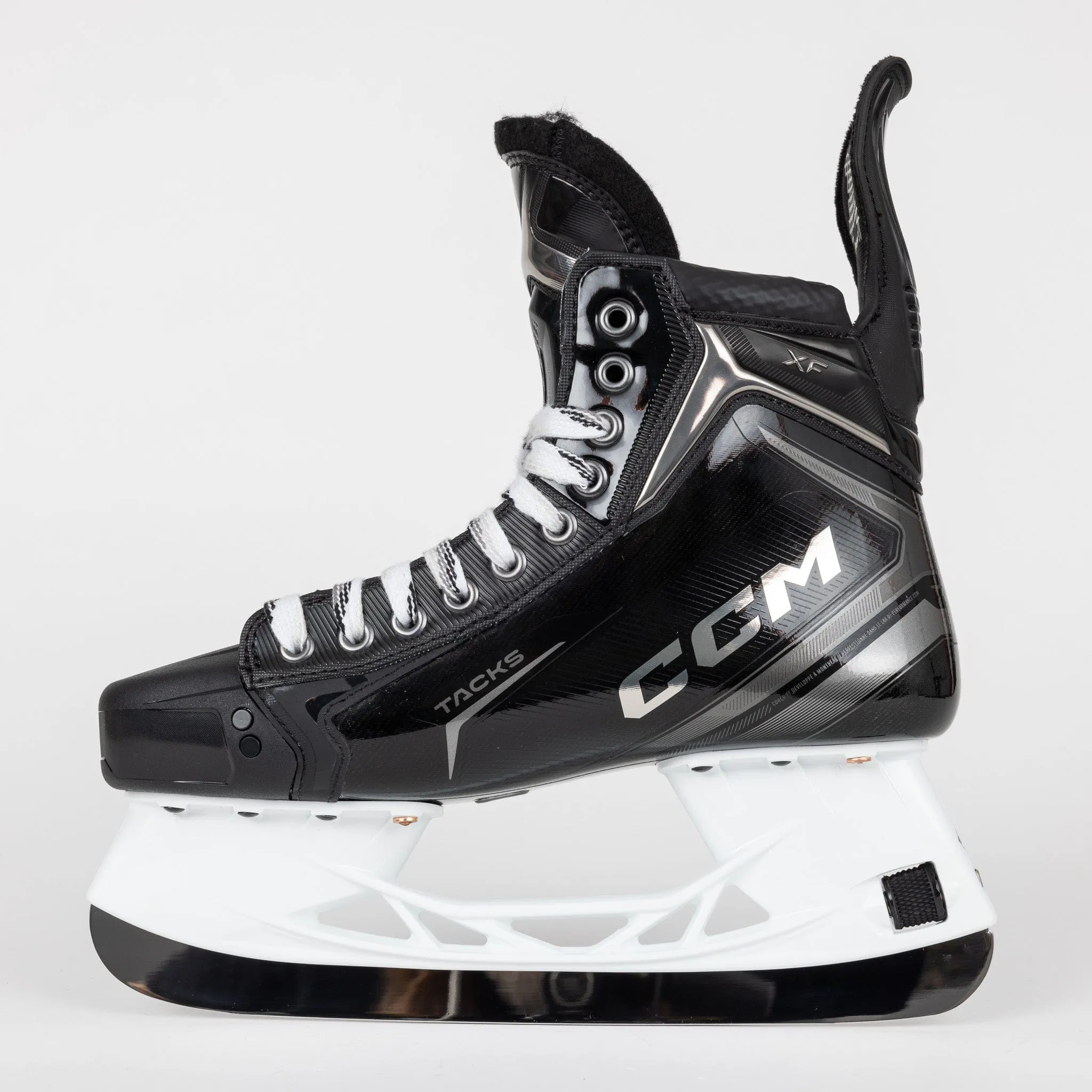 CCM Tacks XF Intermediate Hockey Skates