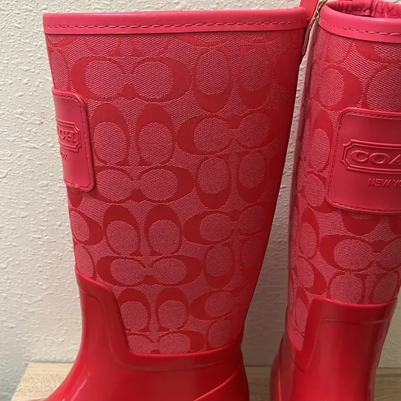COACH Red Rubber Rain Boot - Pearl Signature Monogram New York Women's size 6