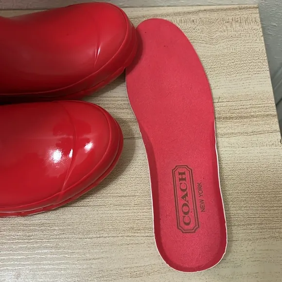 COACH Red Rubber Rain Boot - Pearl Signature Monogram New York Women's size 6