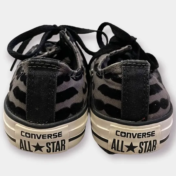 Converse All Star Low Tops Mustache Grey Black Men’s Size 5 Women’s Size 7