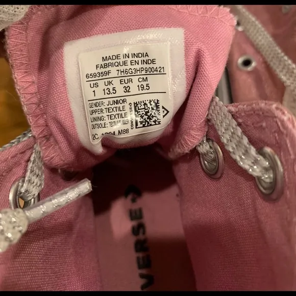 Converse CTAS pink shimmer, silver, girls sz1