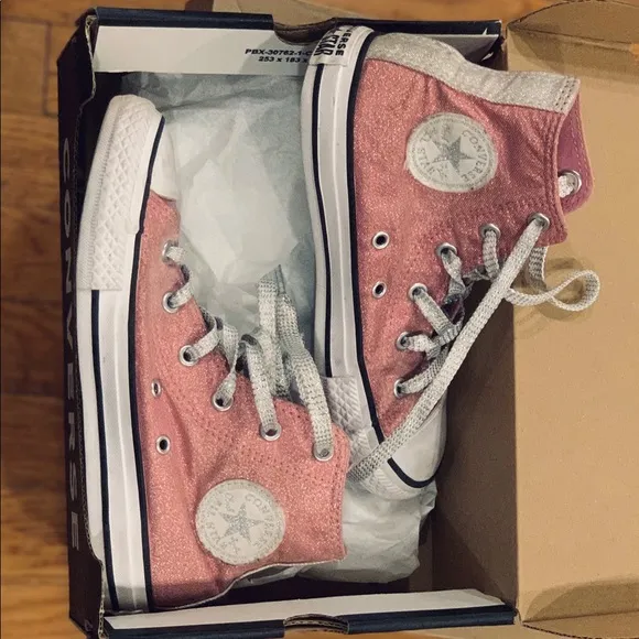 Converse CTAS pink shimmer, silver, girls sz1