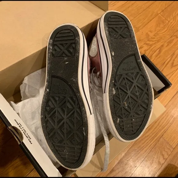 Converse CTAS pink shimmer, silver, girls sz1