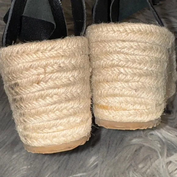 Eileen Fisher Willow Tumbled Leather Wedge Espadrille Black Cream Size 7.5
