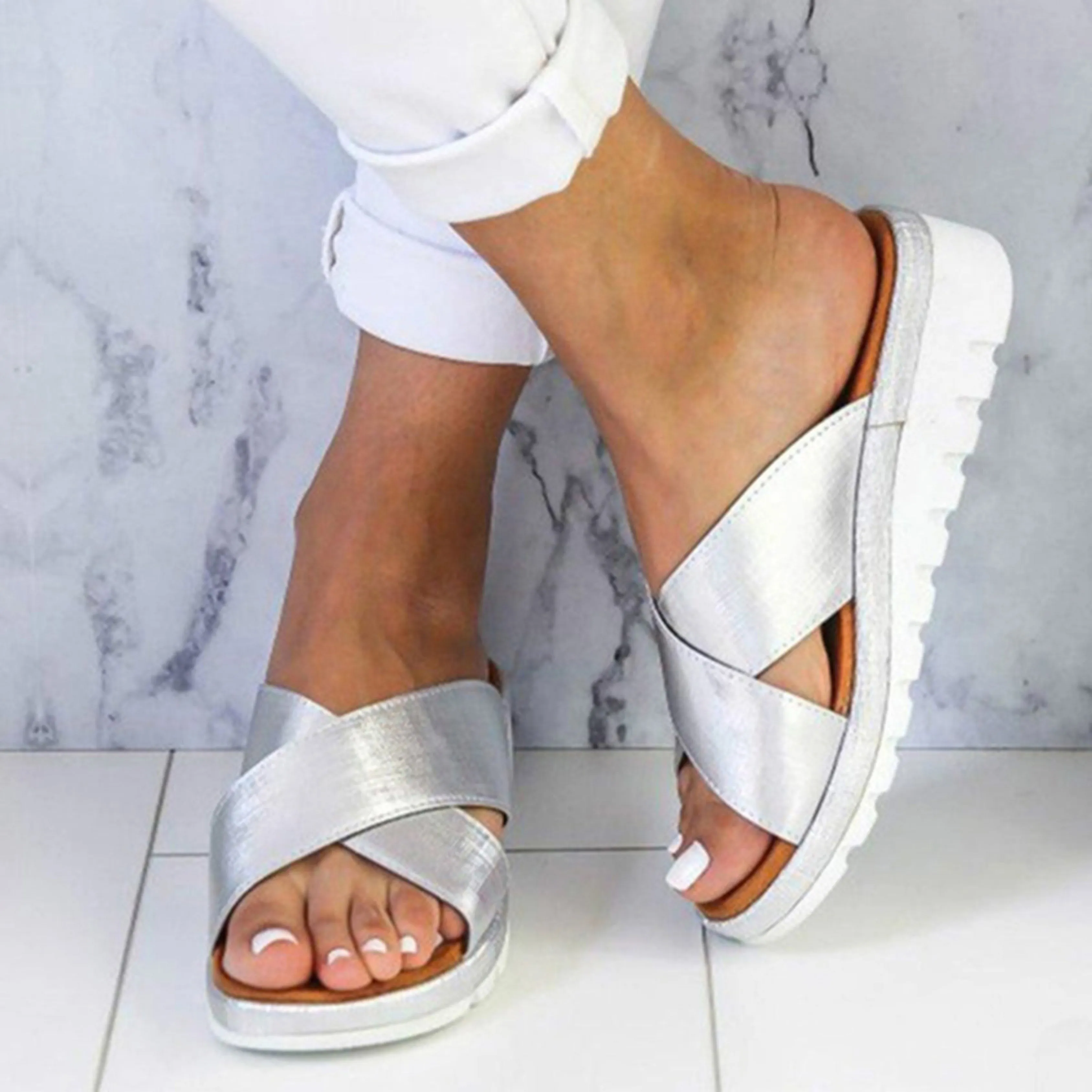 Eliana® | Women's sandals with crossed straps