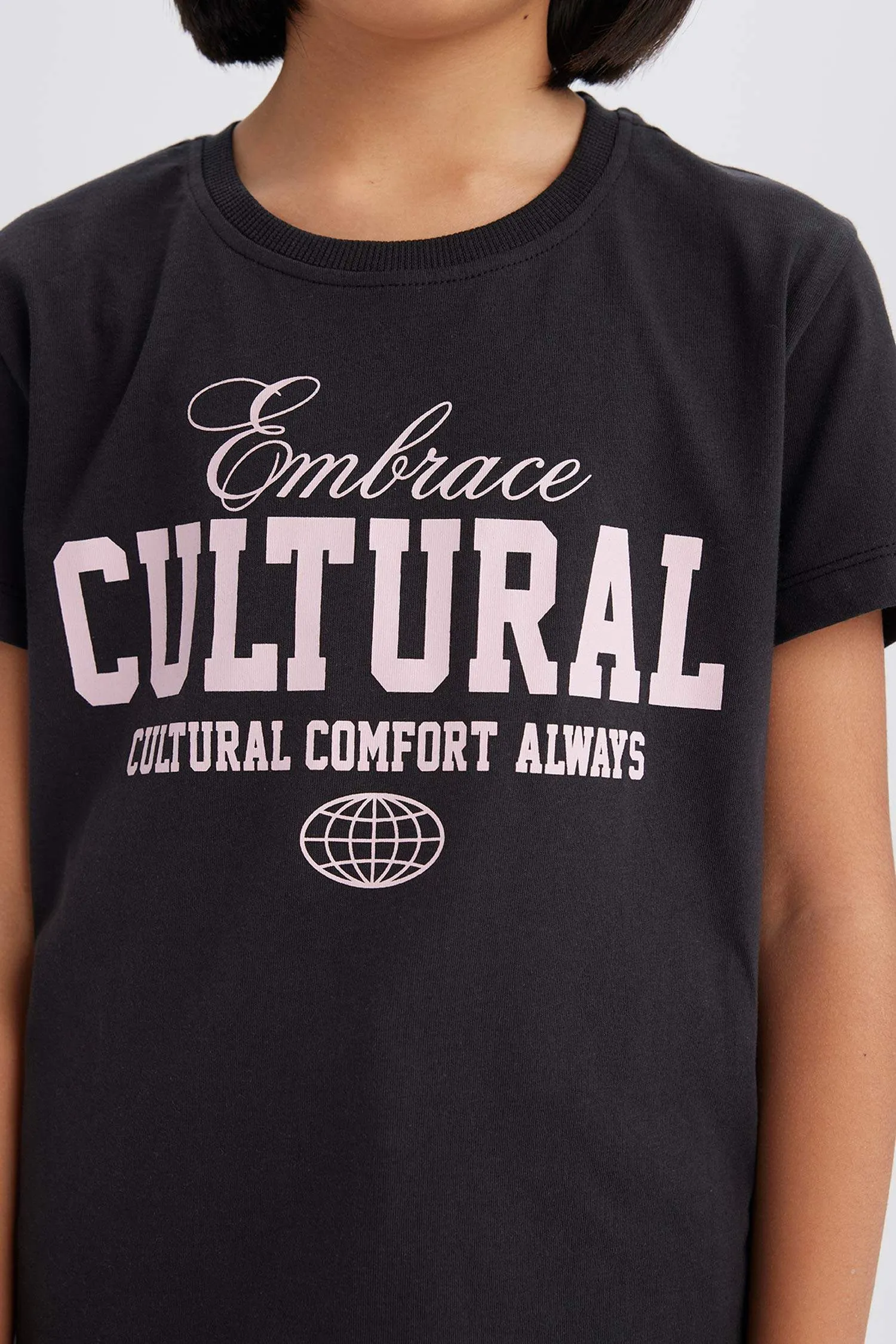 Girl Regular Fit Crew Neck Animal Patterned T-Shirt