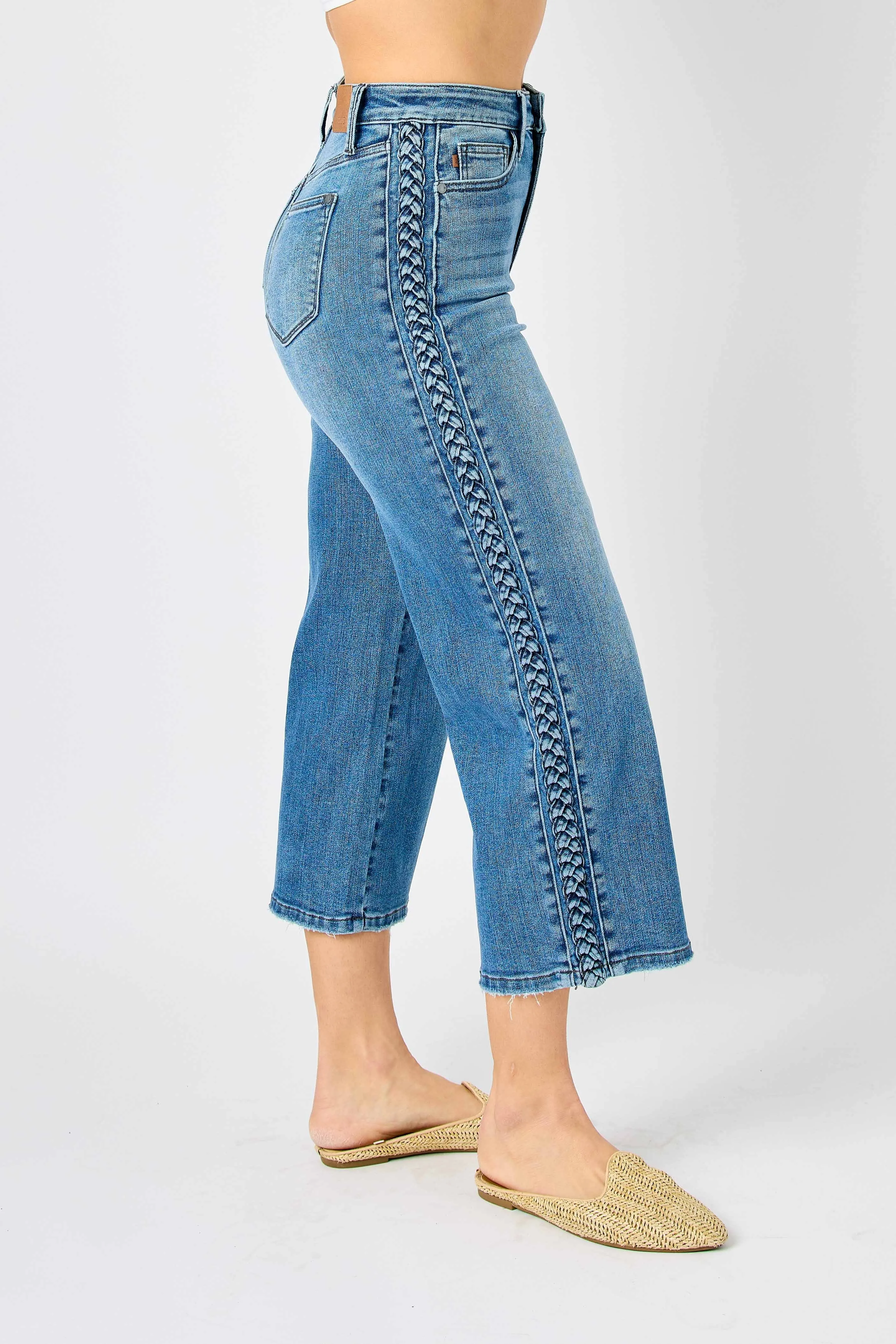 JUDY BLUE BRAIDED WIDE CROP MEDIUM WASH JEANS / STUFFOLOGY BOUTIQUE