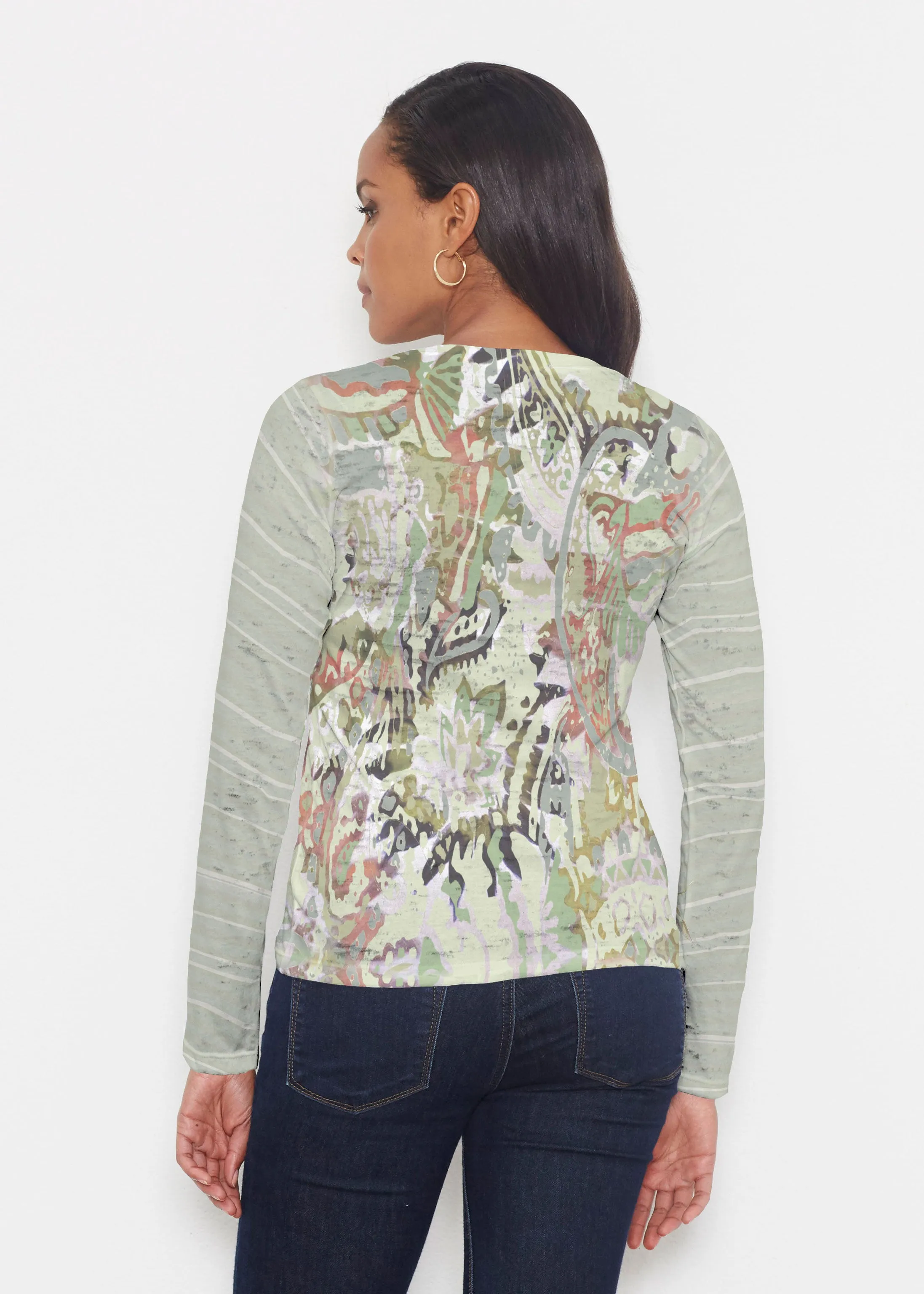 Jungle Escape (19156) ~ Signature Long Sleeve Crew Shirt