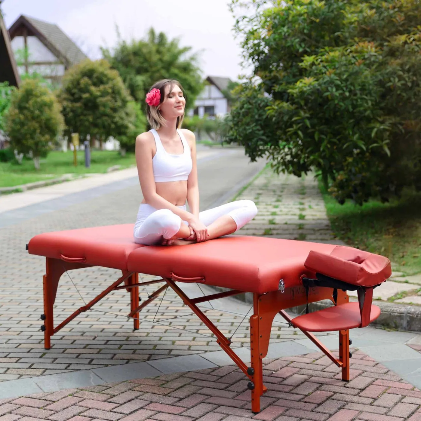 Master Massage 31" SANTANA™ Portable Massage Table Package