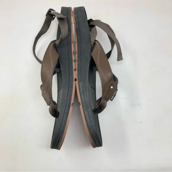 Men’s Astral Filipe Hickory Brown Flip Flop Sandal Size 13