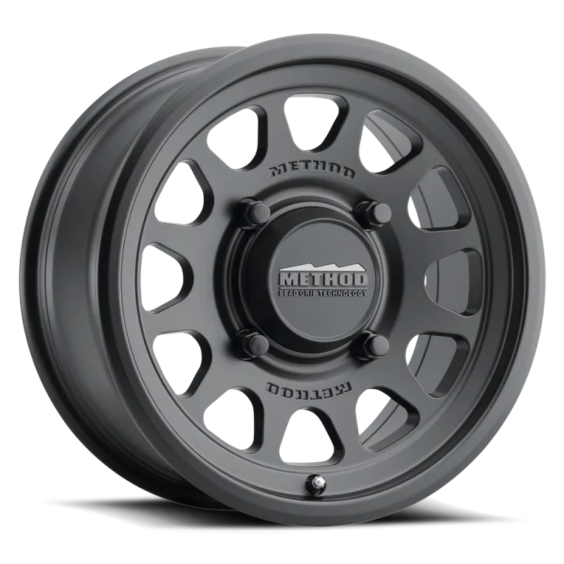Method MR414 Bead Grip 15x7 / 5 2/38mm Offset / 5x4.5 / 76mm CB Matte Black Wheel