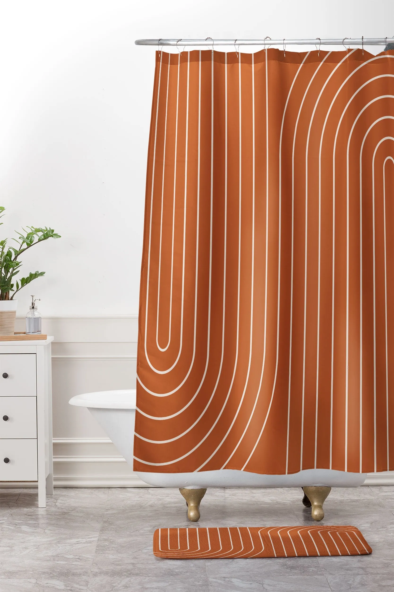 MINIMAL LINE CURVATURE CORAL MEMORY FOAM BATH MAT