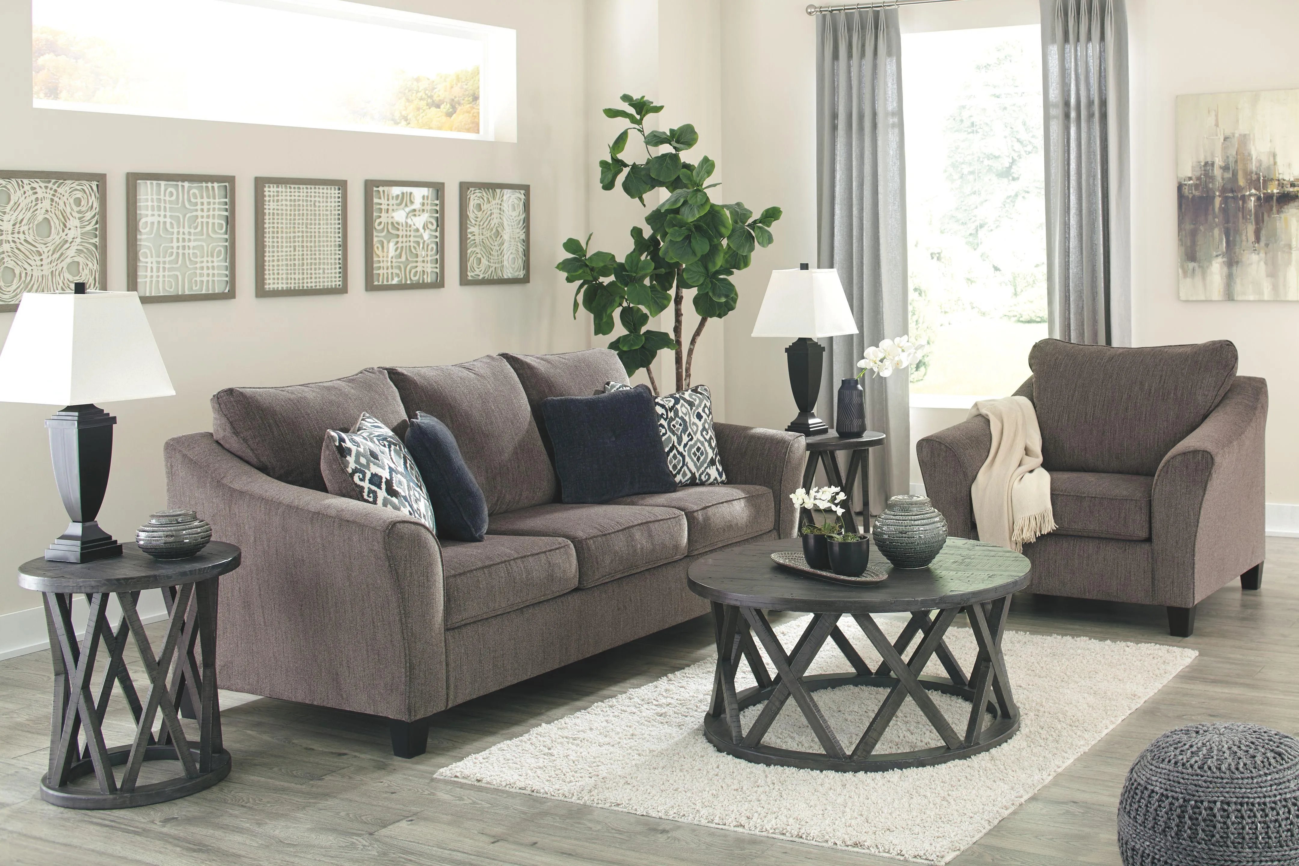 Nemoli - Queen Sofa Sleeper