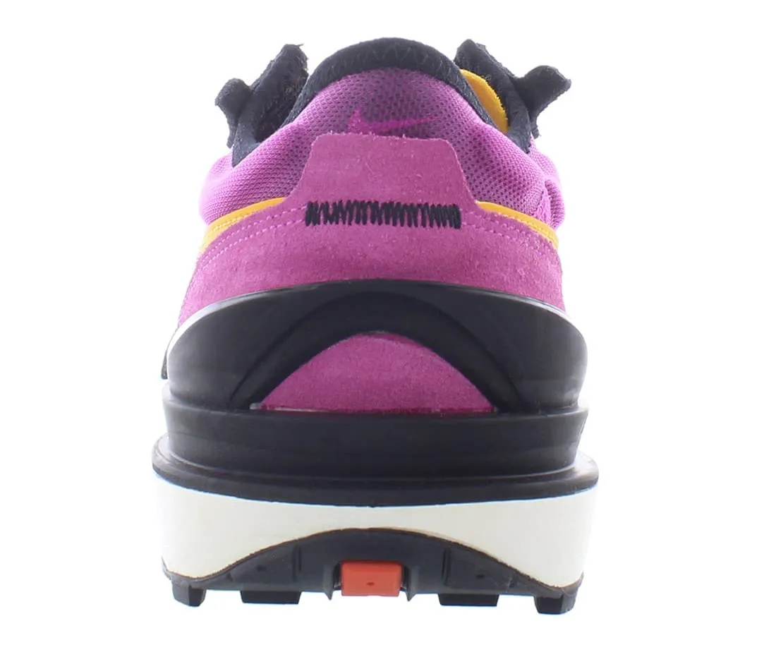 Nike Boy's Waffle One (Big Kid) 7 Big Kid Active Fuchsia/University Gold/Black