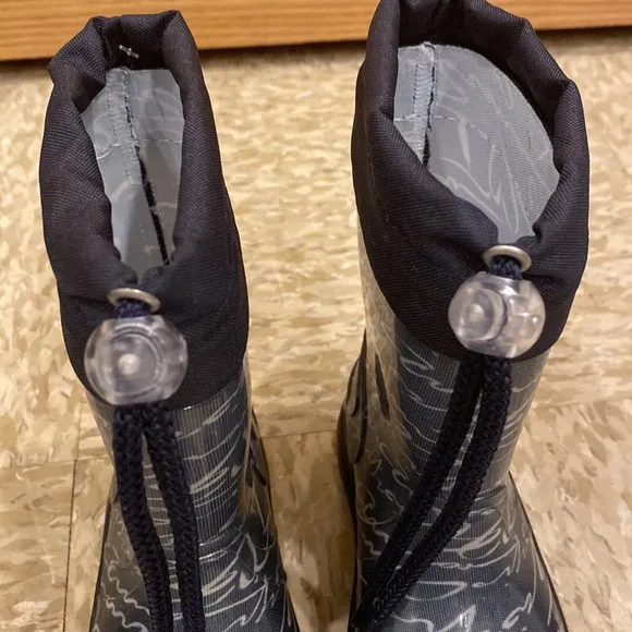 NWHOT ARMANI JUNIOR Kid's Printed Rain Boots