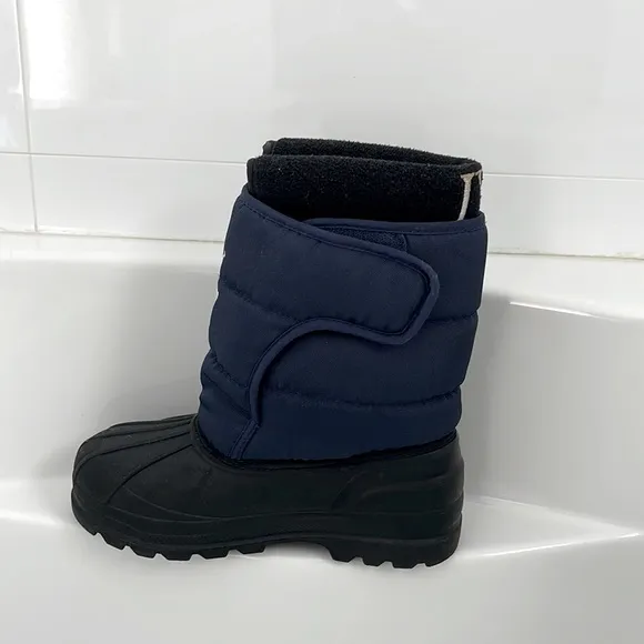 Polo Ralph Lauren snow boots Size 2