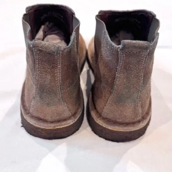 RETIRED Clarks Originals Desert Cougar Chelsea Boot Size 7.5​​​​​
