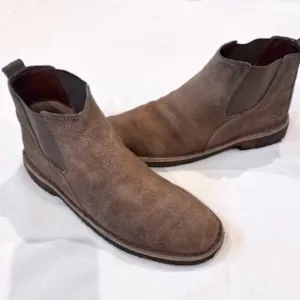 RETIRED Clarks Originals Desert Cougar Chelsea Boot Size 7.5​​​​​