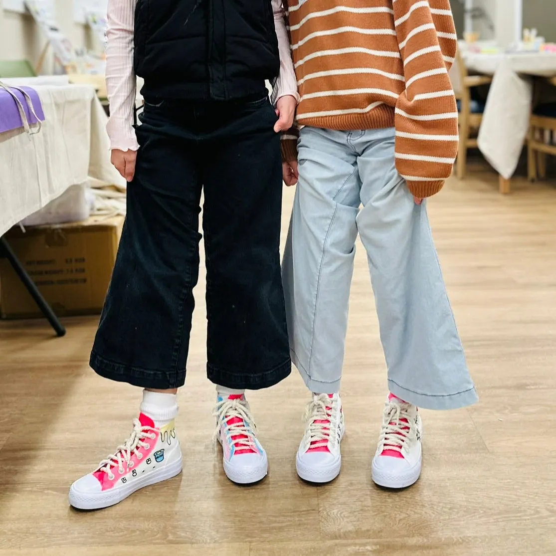 Shoe Painting Kit Doubled with Sprays