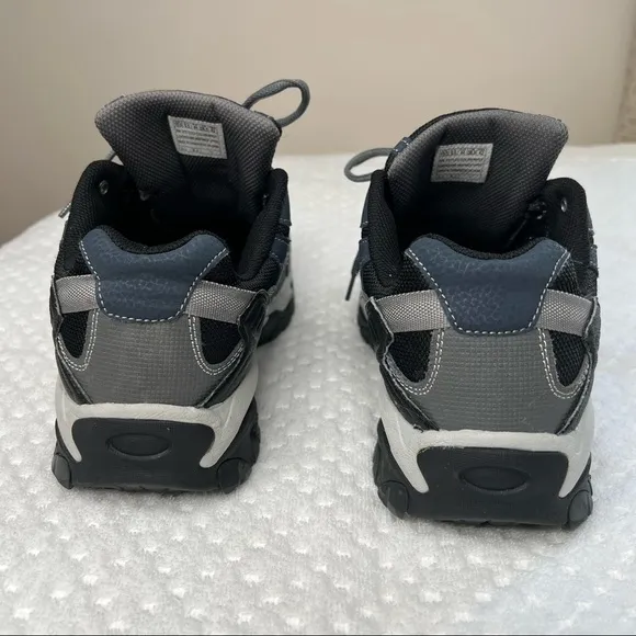 Sketchers  Sparta 2.0 .