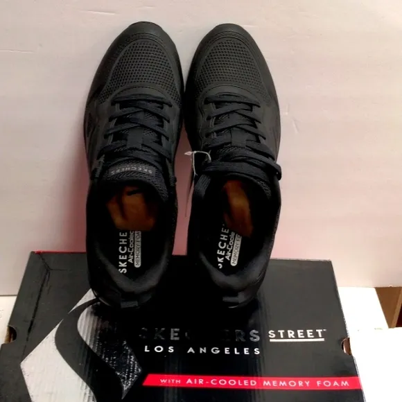 Sketchers 🔥Vacationer all black