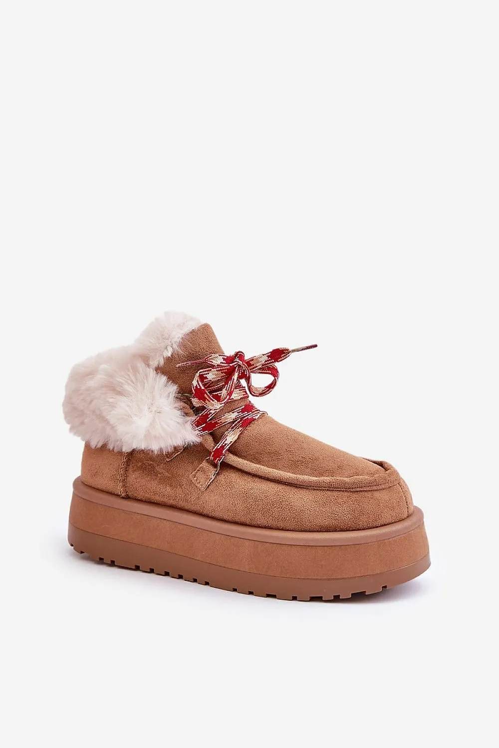 Snow boots