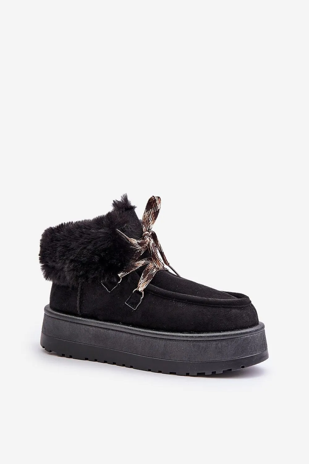 Snow boots