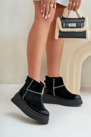 Snow boots