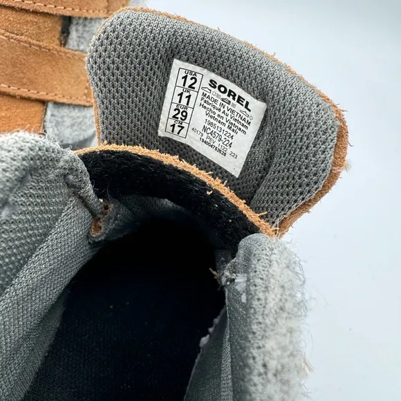 Sorel Black and Brown Boots with High-Top Design
