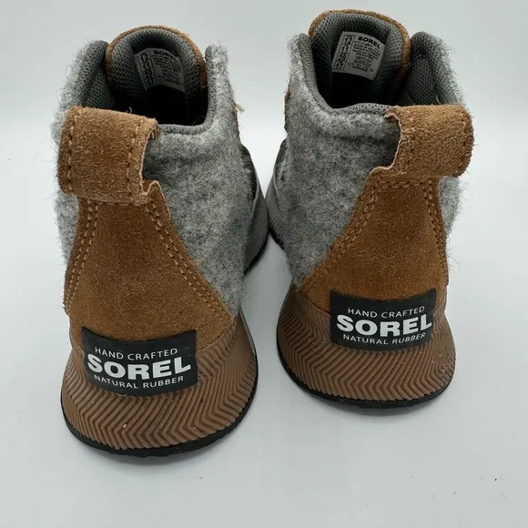 Sorel Black and Brown Boots with High-Top Design