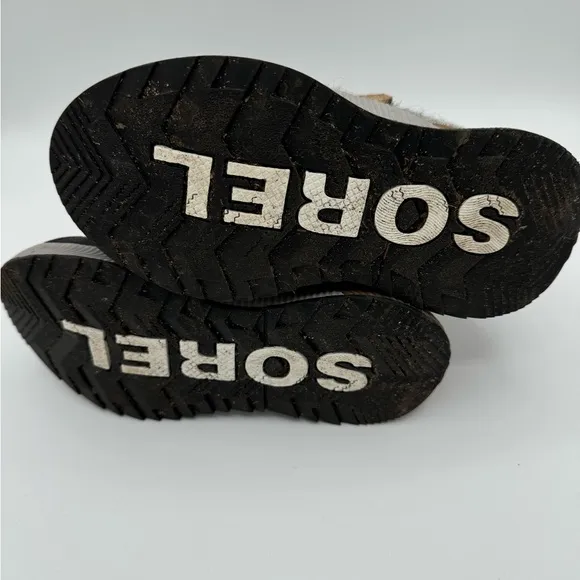 Sorel Black and Brown Boots with High-Top Design