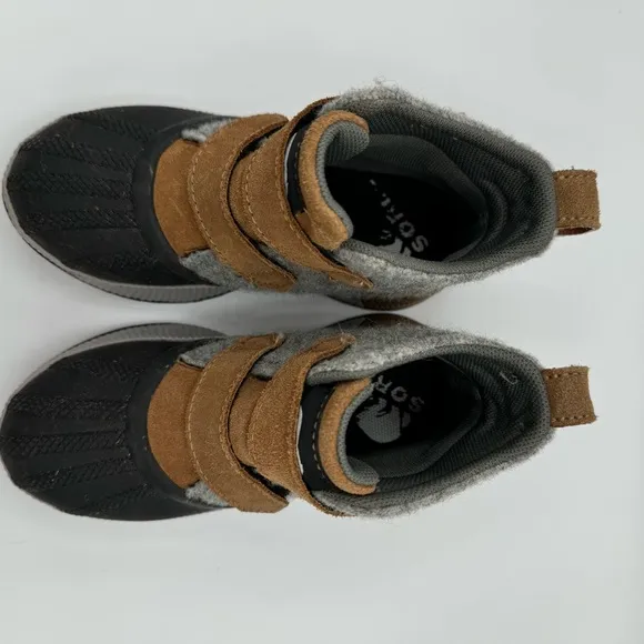 Sorel Black and Brown Boots with High-Top Design
