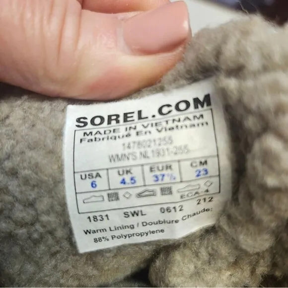 Sorel Tivoli Waterproof blue &amp; brown plaid duck boots, size Wm's 6