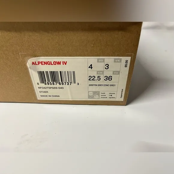 The North Face Alpenglow IV Winter Youth Kids Snow Boots TNF size 4