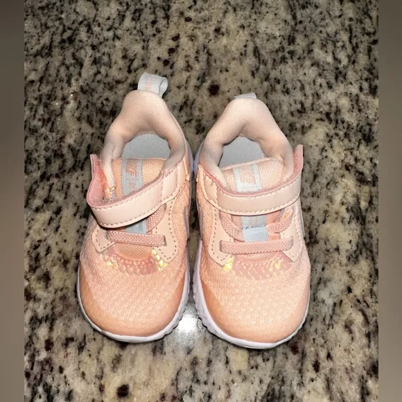 Toddler Nike Revolution 5 SE - 4C