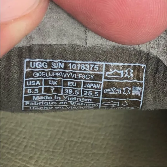 Ugg Adley Slip On Sneaker Gray Size 8.5