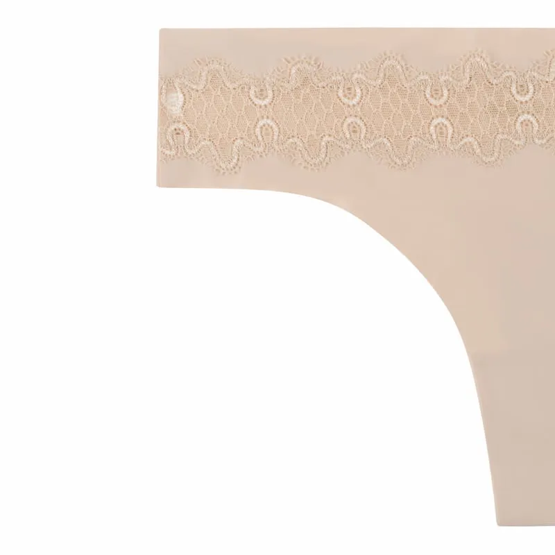 VIP Thong with Lace